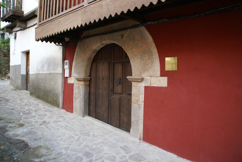 Apartamentos Rurales Spa Casa De Los Escudos Valverde de la Vera Exterior foto