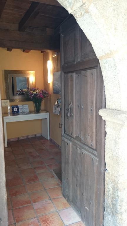 Apartamentos Rurales Spa Casa De Los Escudos Valverde de la Vera Exterior foto